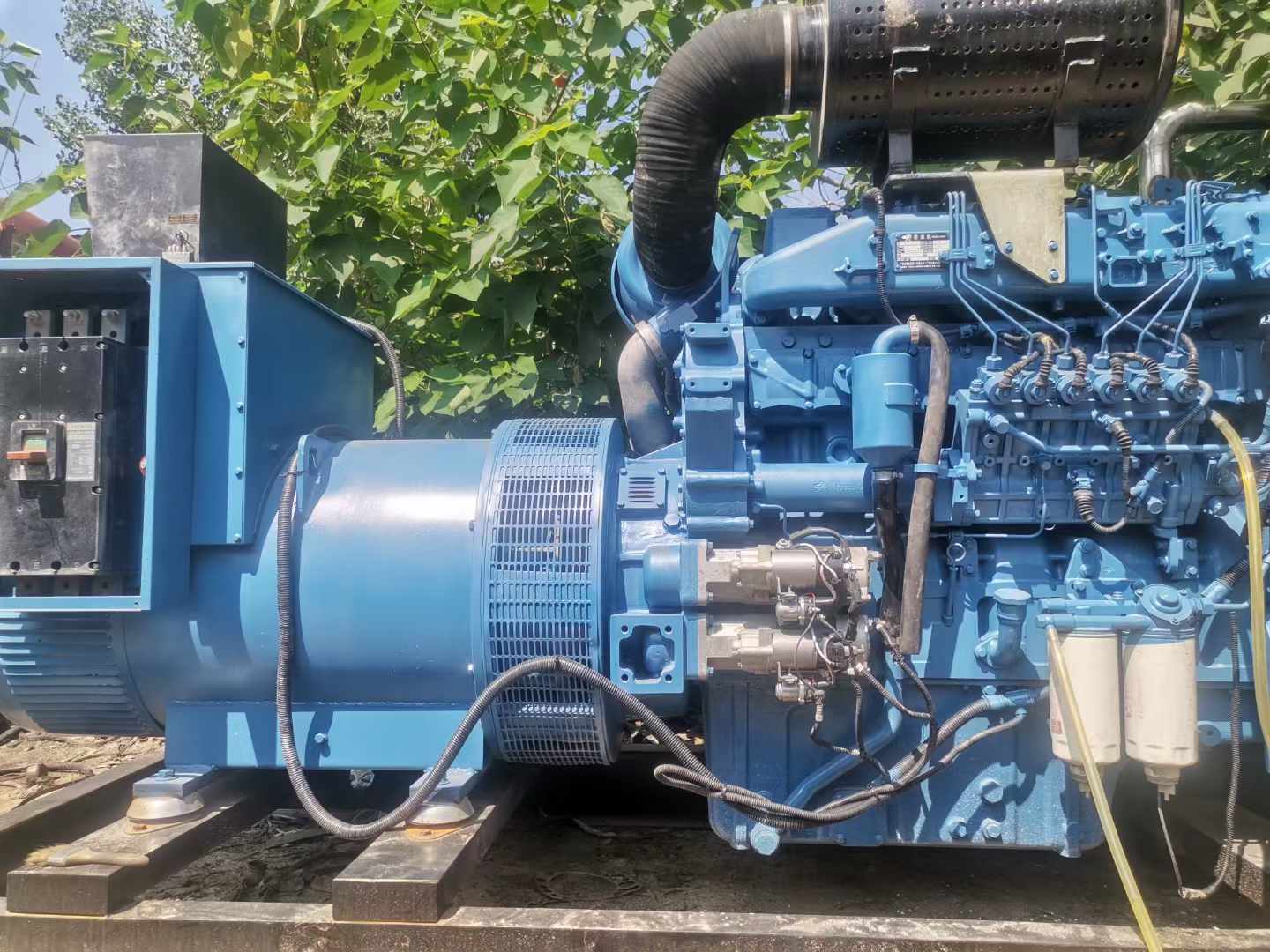 凤翔详细说明降低 800kW 柴油发电机输出电流波动的方法
